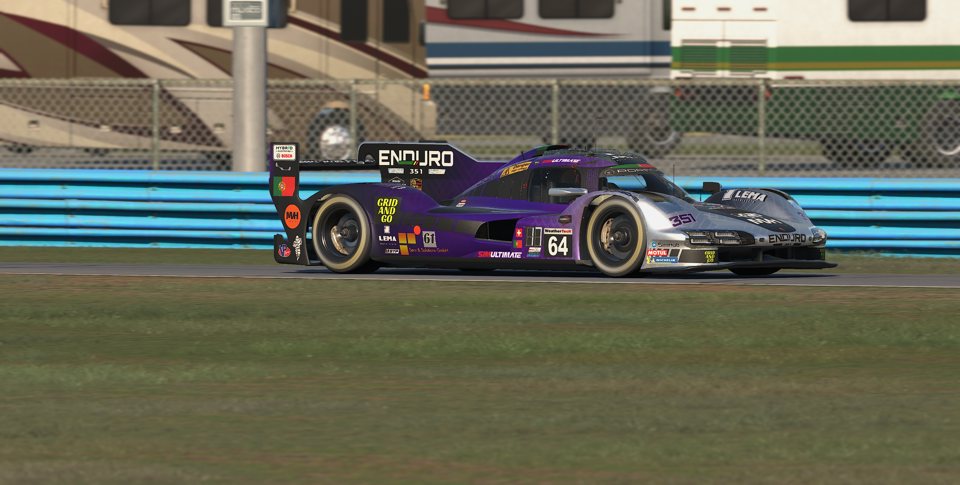 351 Enduro em pista — captura de corrida iRacing